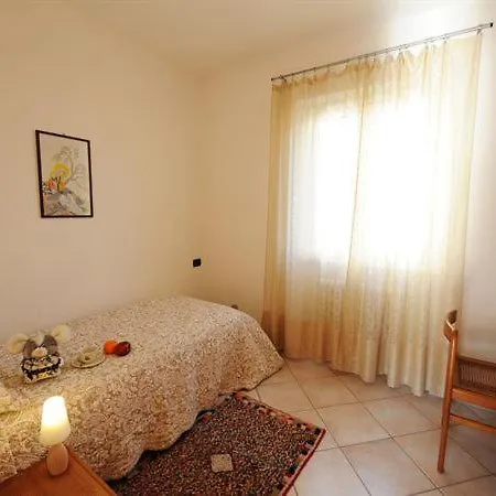 Sleeps 7 Lägenhet Ossuccio